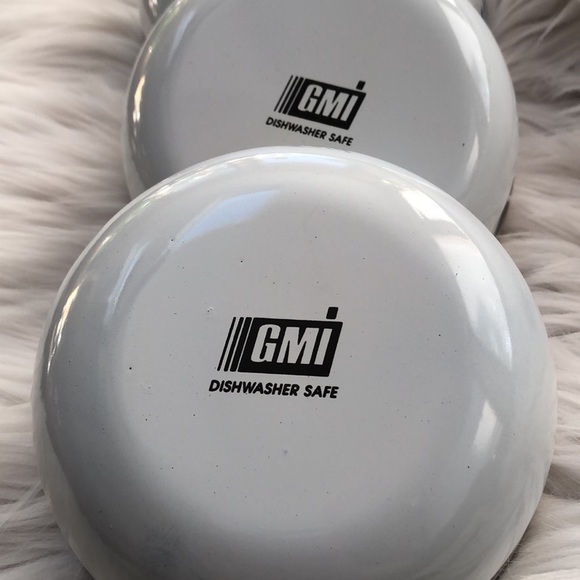 Vintage Enamelware Bowls 3set